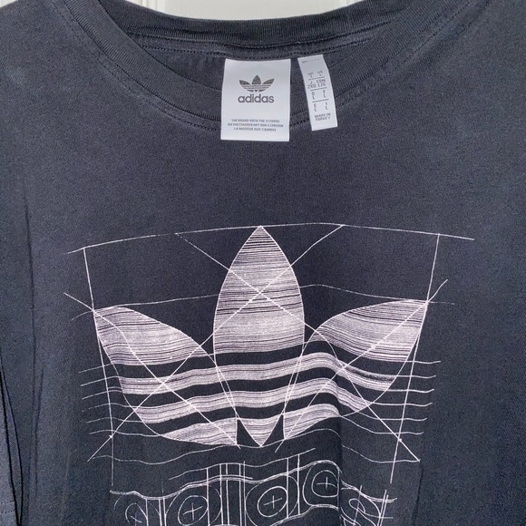 😈3/35😈 Adidas T-shirt - Picture 2 of 3